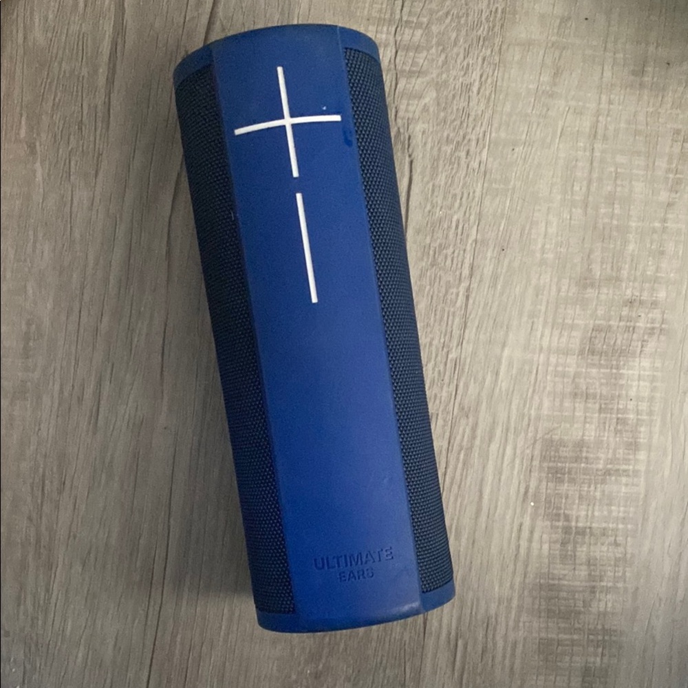 Ultimate Ears Mega Boom Blue Portable Speaker